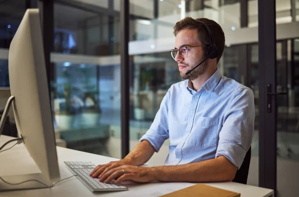Call center web communication and businessman wor 2025 04 05 17 59 32 utc